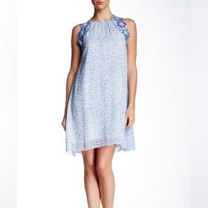 Max Studio • Floral Seersucker Shift Dress